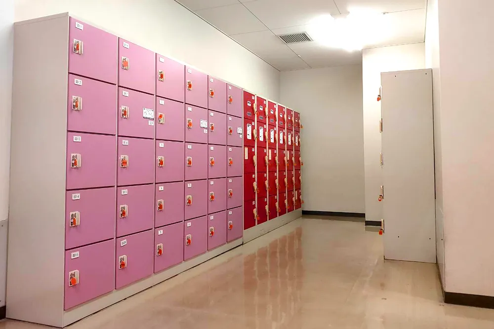 都島スポーツセンター 更衣室